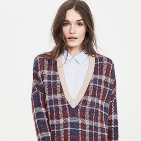 Banana Republic plaid wool and mohair blend sweater. - Picture 1 of 8